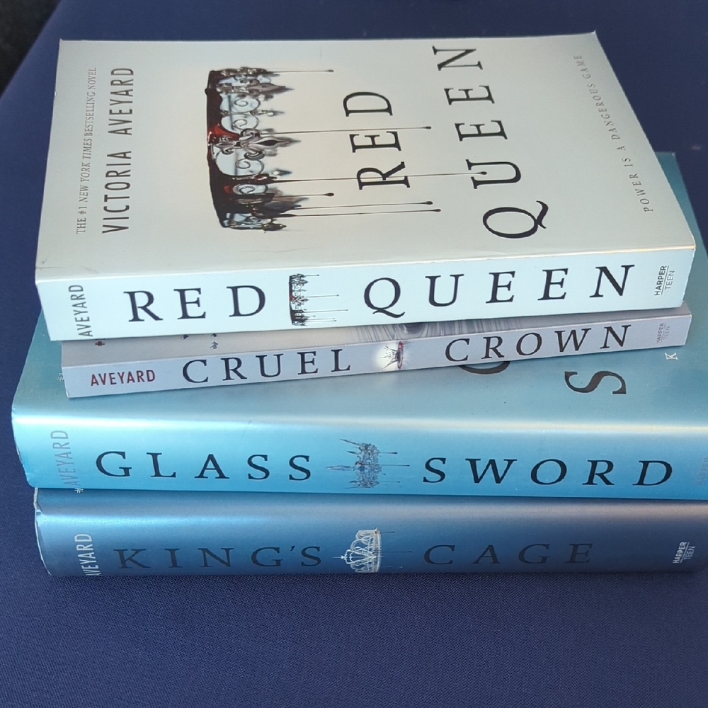 Red Queen Series By Victoria Aveyard